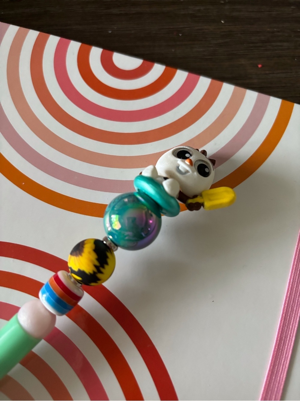 Disney Doorables: Frozen: Olaf summer handmade beaded pen